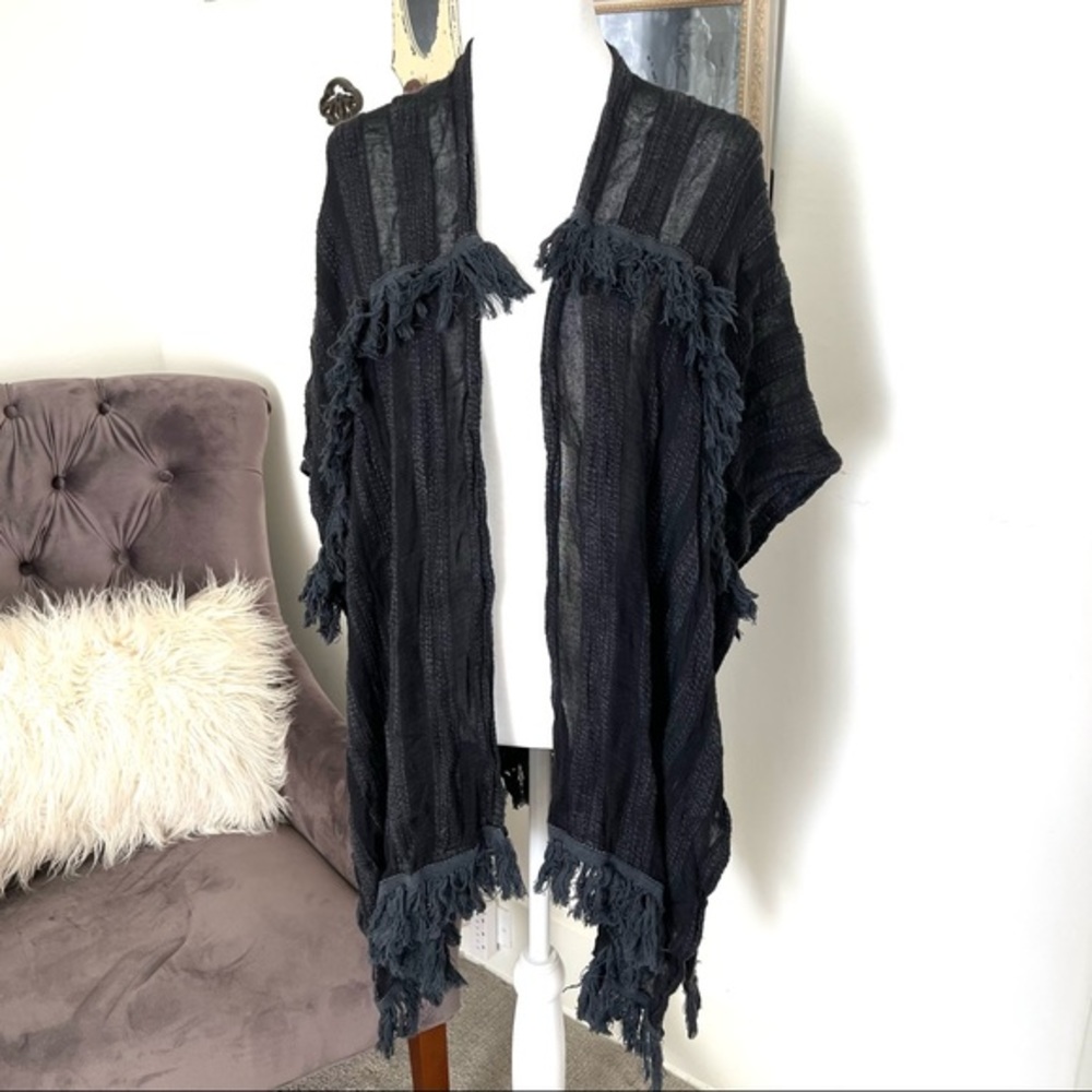 Vince Camuto O/S Boho Shall Black